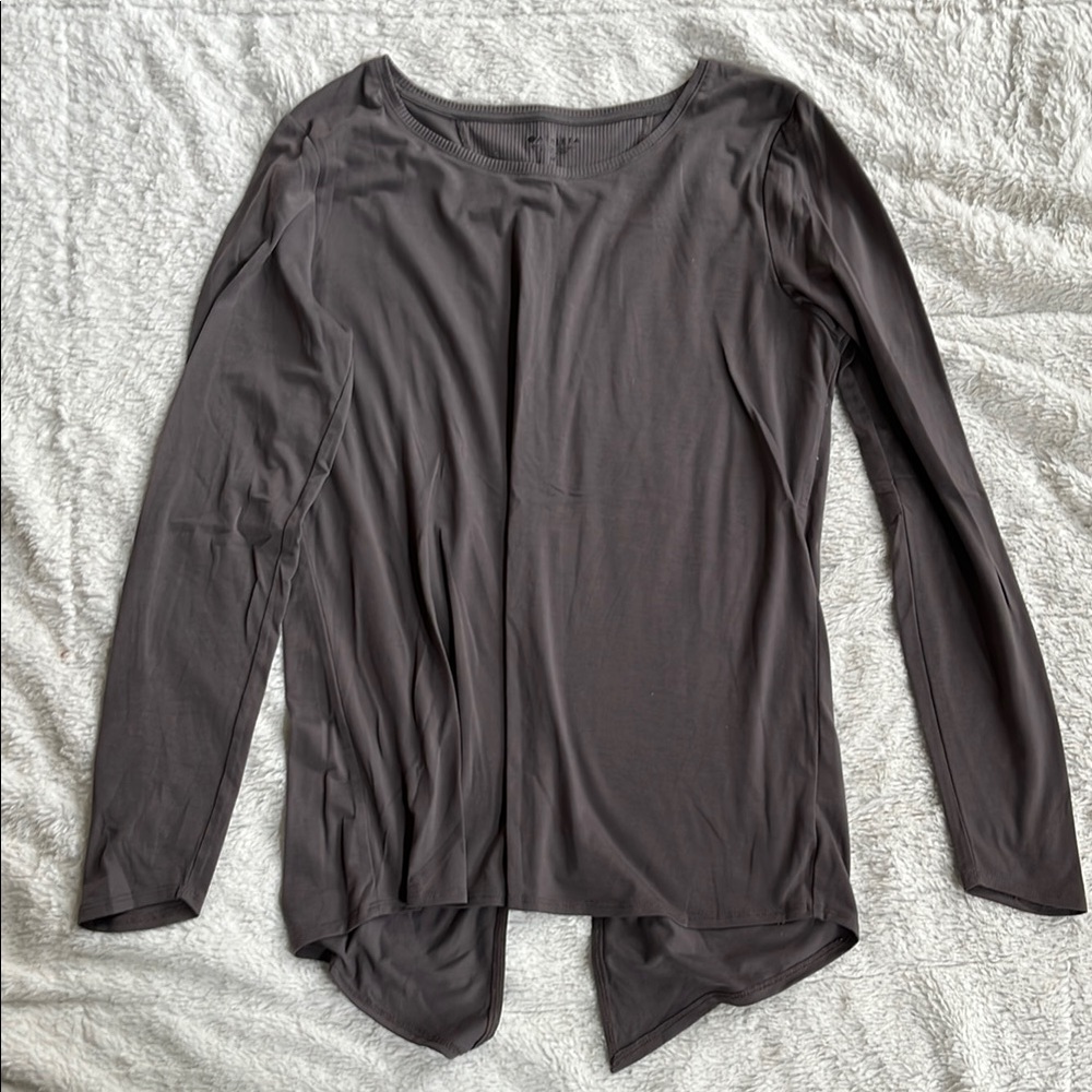 Athleta Gray Long Sleeve Top